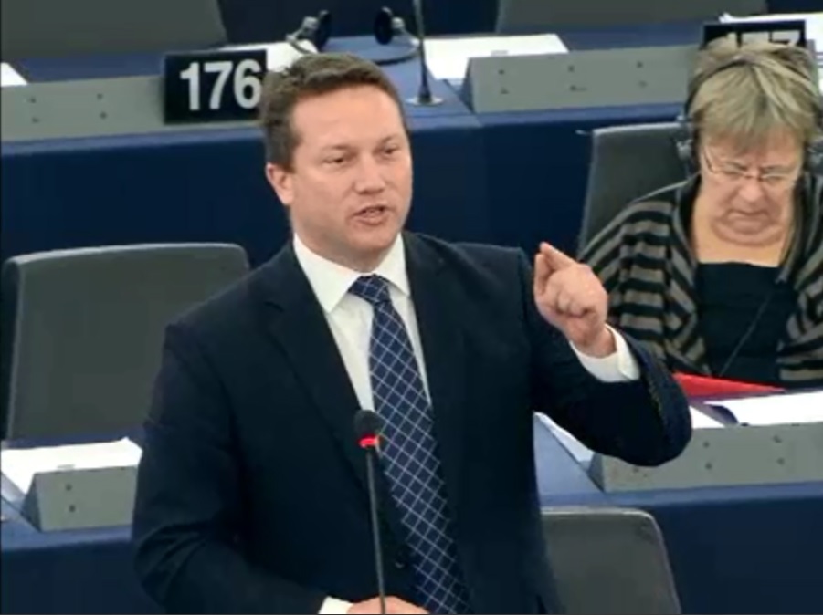 Ujhelyi: Hazaváró Program kell, nem hagyom békén a Juncker-bizottságot!